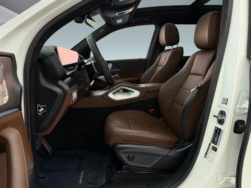 Polar White 2024 Mercedes-Benz GLS 450 4MATIC