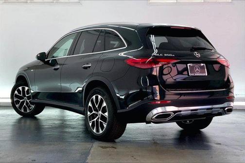 2025 Mercedes-Benz GLC 350e Base