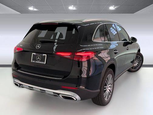 2026 Mercedes-Benz GLC 300 Base