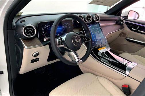 2025 Mercedes-Benz GLC 350e Base