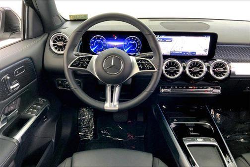 2024 Mercedes-Benz EQB 300 4MATIC