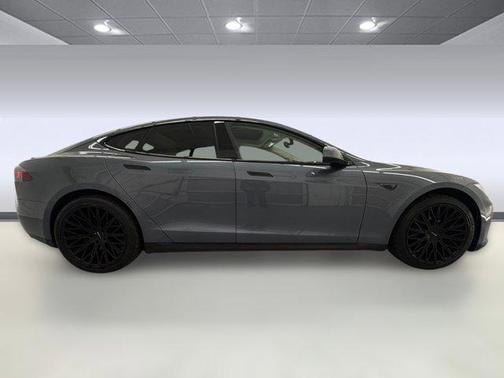 2014 Tesla Model S 85