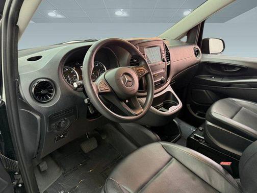 2023 Mercedes-Benz Metris Base