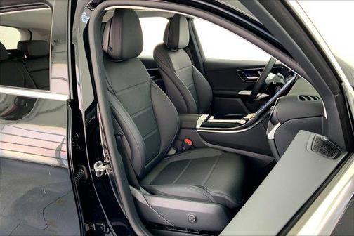 2025 Mercedes-Benz GLC 350e Base