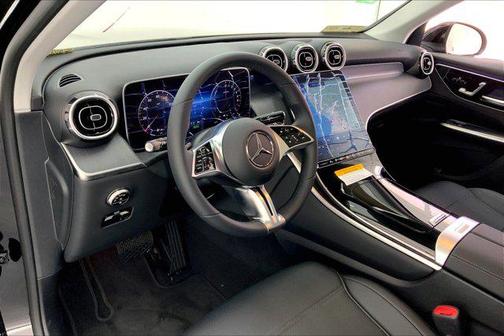2025 Mercedes-Benz GLC 350e Base