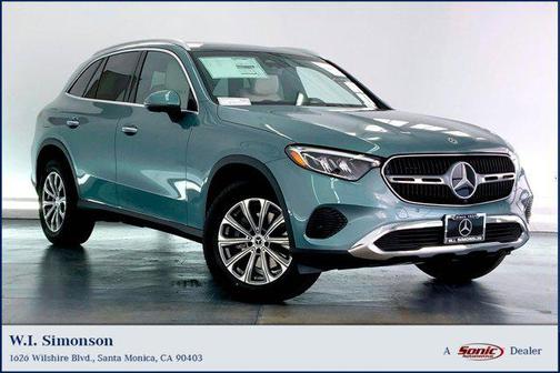 2025 Mercedes-Benz GLC 300 Base
