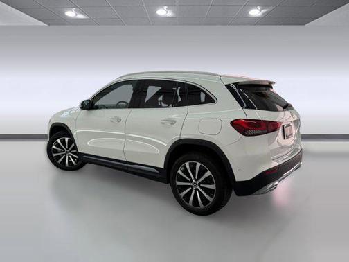 2023 Mercedes-Benz GLA 250 Base