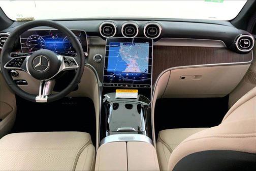 2025 Mercedes-Benz GLC 350e Base