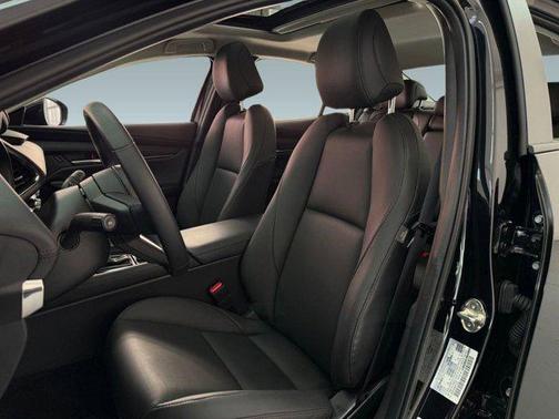 2025 Mazda Mazda3 FWD w/Preferred Package