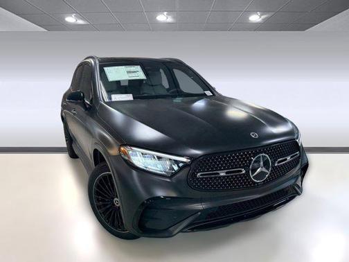 2026 Mercedes-Benz GLC 300 Base