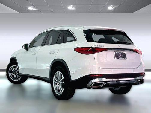 2025 Mercedes-Benz GLC 300 Base