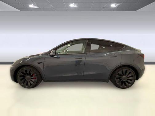 2023 Tesla Model Y Performance Dual Motor All-Wheel Drive