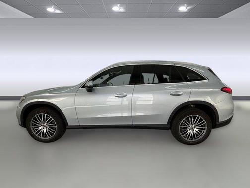 Cirrus Silver Metallic 2026 Mercedes-Benz GLC 300 Base