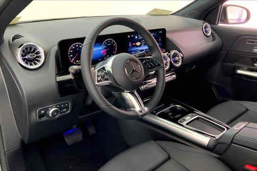 2025 Mercedes-Benz GLA 250 Base