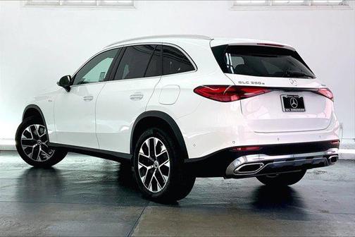 2025 Mercedes-Benz GLC 350e Base