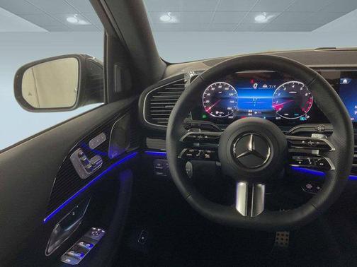 2025 Mercedes-Benz GLS 580 4MATIC
