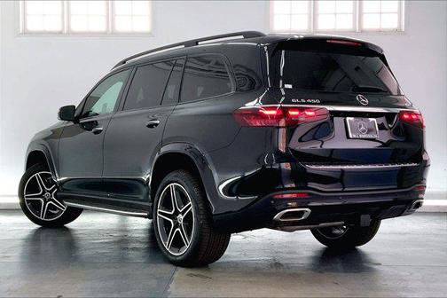 2025 Mercedes-Benz GLS 450 4MATIC