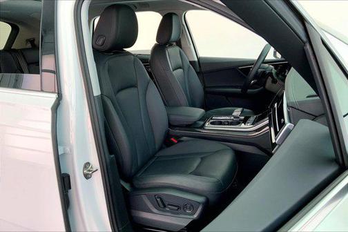 2023 Audi Q7 55 Prestige