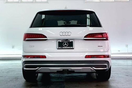 2023 Audi Q7 55 Prestige