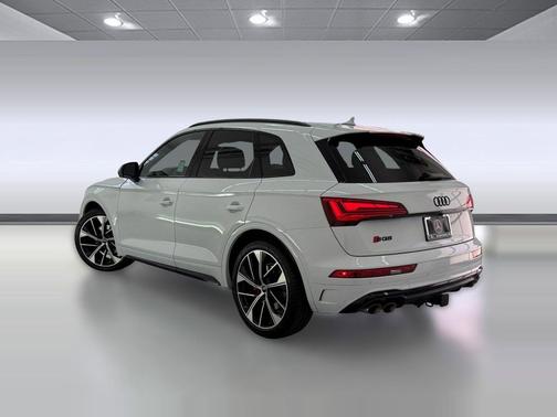 Glacier White Metallic 2023 Audi SQ5 3.0T Premium Plus