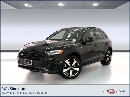 Mythos Black Metallic 2022 Audi Q5 45 S line Premium Plus