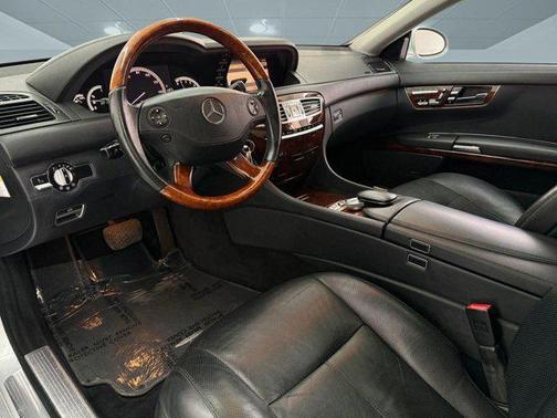 Silver 2008 Mercedes-Benz CL-Class V8