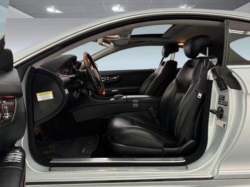 Silver 2008 Mercedes-Benz CL-Class V8