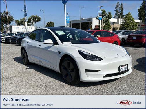 2021 Tesla Model 3 Standard Range Plus