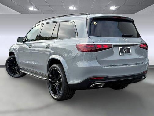 2026 Mercedes-Benz GLS 580 4MATIC