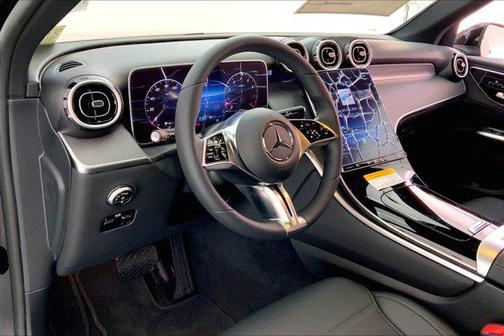 2025 Mercedes-Benz GLC 300 Base