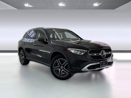 2026 Mercedes-Benz GLC 300 Base