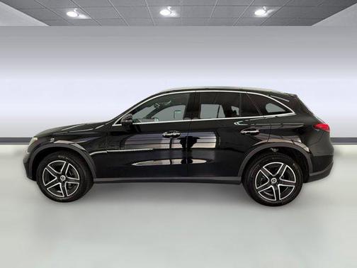2026 Mercedes-Benz GLC 300 Base