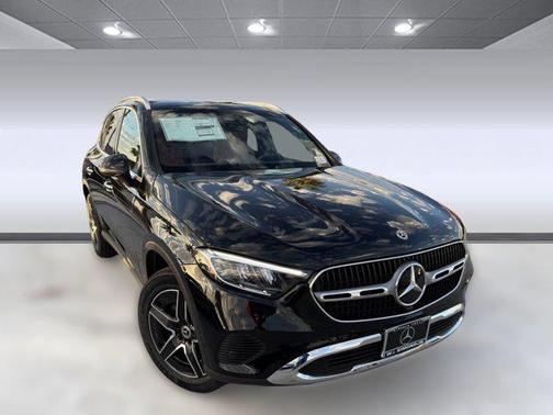 2026 Mercedes-Benz GLC 300 Base