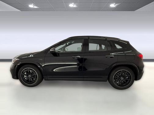 Cosmos Black Metallic 2026 Mercedes-Benz AMG GLA 35 4MATIC