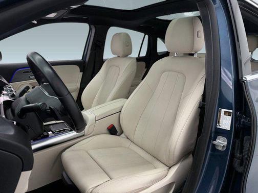 2023 Mercedes-Benz GLA 250 Base