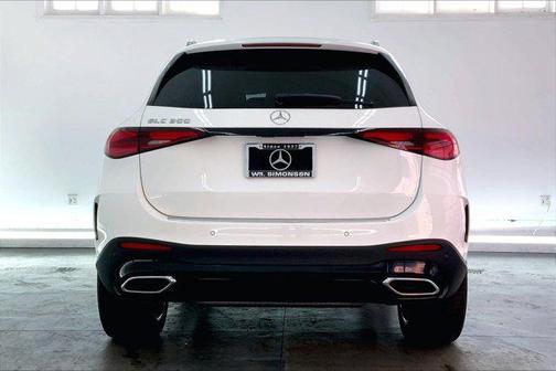 2025 Mercedes-Benz GLC 300 Base