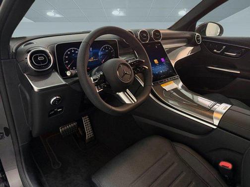 2026 Mercedes-Benz GLC 300 Base