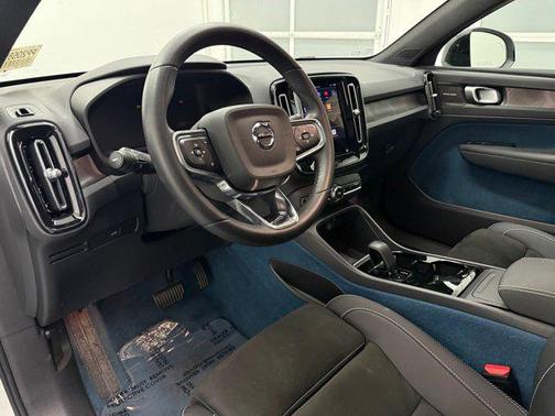 2023 Volvo C40 Recharge Pure Electric Twin Ultimate