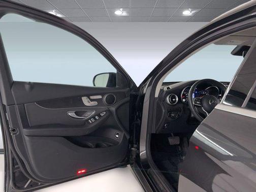 2022 Mercedes-Benz GLC 300 Base