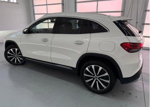 2023 Mercedes-Benz GLA 250 Base