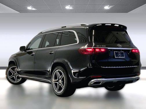 2025 Mercedes-Benz GLS 450 4MATIC