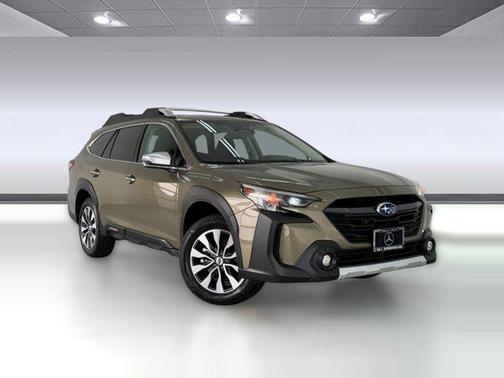 Autumn Green Metallic 2023 Subaru Outback Touring XT