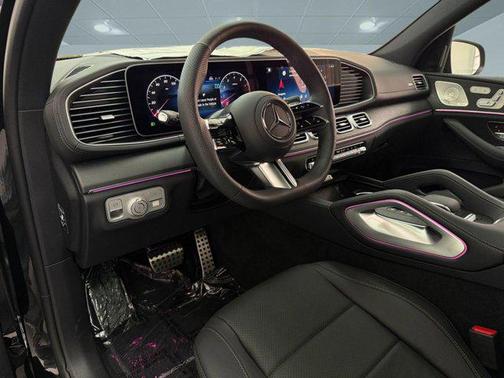 Obsidian Black Metallic 2026 Mercedes-Benz GLS 450 4MATIC