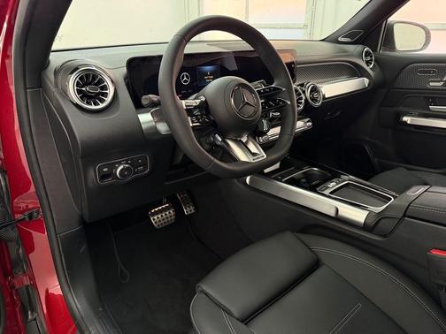 MANUFAKTUR Patagonia Red Metallic 2026 Mercedes-Benz AMG GLB 35 4MATIC