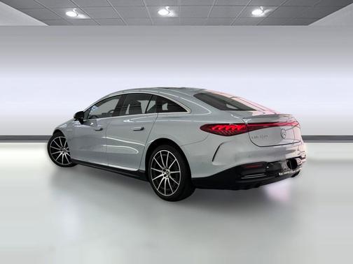 Cirrus Silver Metallic 2023 Mercedes-Benz EQS 450 4MATIC