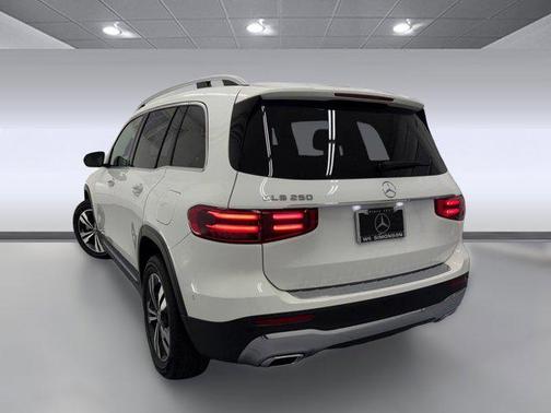 2025 Mercedes-Benz GLB 250 Base