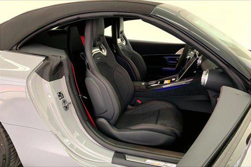 2025 Mercedes-Benz AMG SL 63 Base