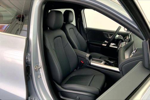 2025 Mercedes-Benz GLA 250 Base