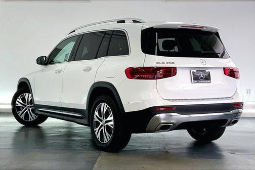 2025 Mercedes-Benz GLB 250 Base