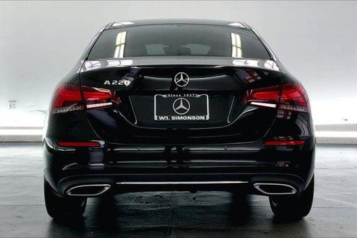 2021 Mercedes-Benz A-Class A 220